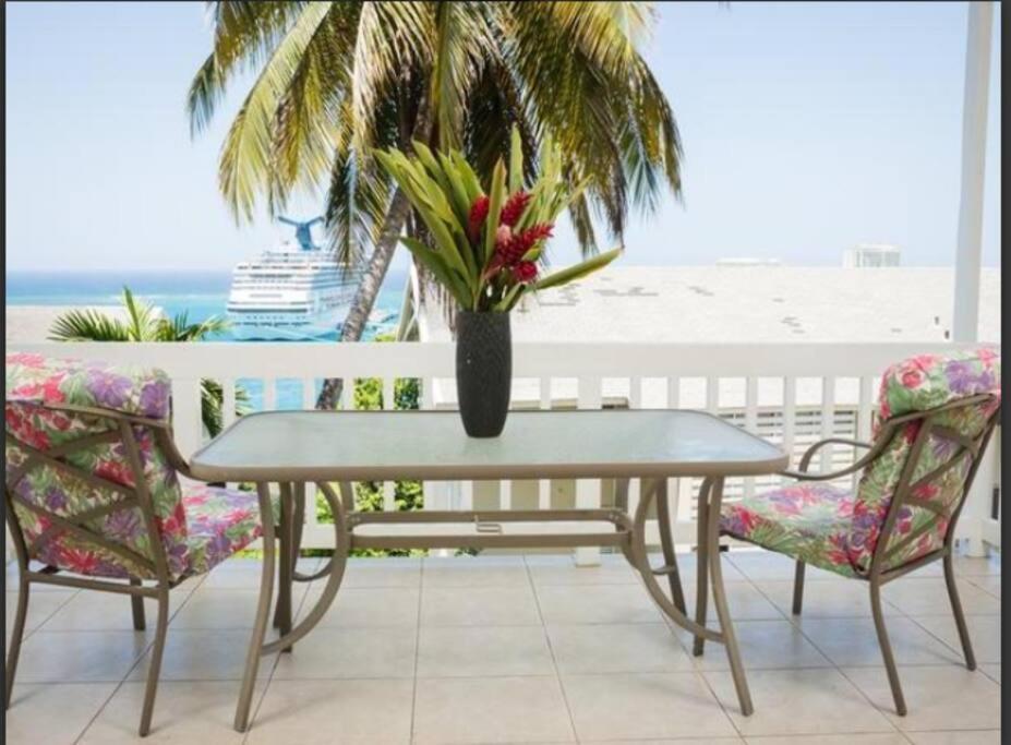 Ocho Rios 2 Bedroom Apartment/Flat Exteriör bild