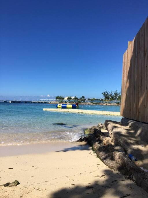 Ocho Rios 2 Bedroom Apartment/Flat Exteriör bild